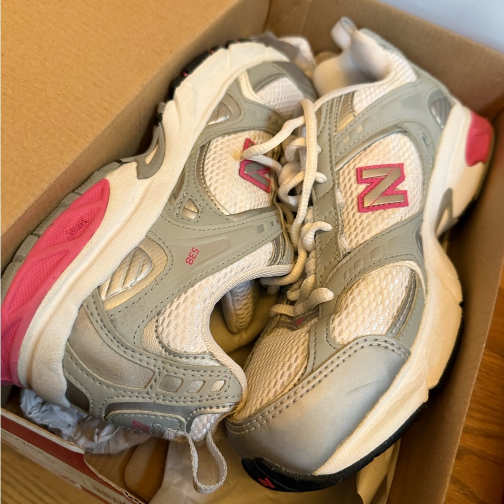 New Balance Women's Athletic Shoes - White